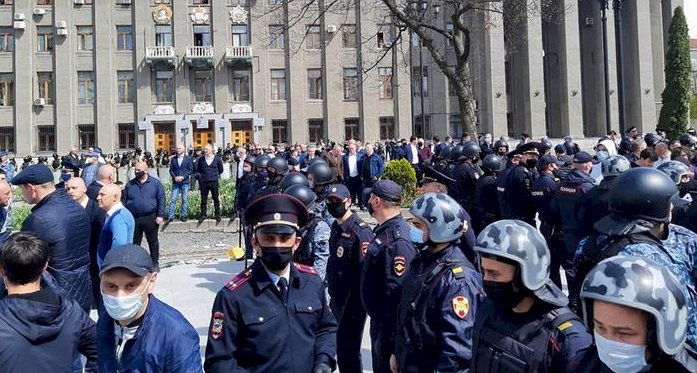 Протестовавшие в Северной Осетии получили реальные сроки