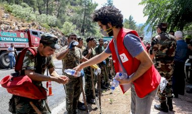 Azerbaycanlı Yangın Söndürme Ekibine Kızılay’dan Beslenme Desteği