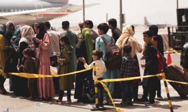 NATO Afganistan'dan Tahliyeleri Hızlandırıyor
