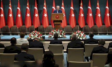 Deniz Zeyrek: Erdoğan sonbaharda kabine revizyonuna gidebilir