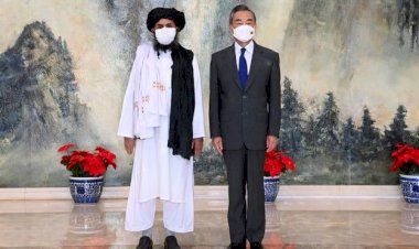 Dokuz kişilik bir Taliban delegasyonu Kabil'i ele geçirmeden önce Çin'i ziyaret etti