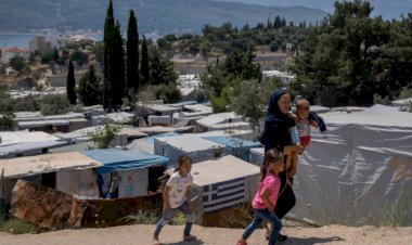 Greece Builds 25-mile Fence to Fend Off Afghan Refugees