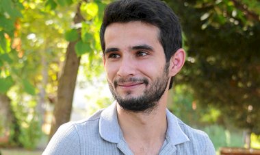 Türkiye’nin en ünlü futbolcularından birinin kardeşi yetimhanede büyüdü!