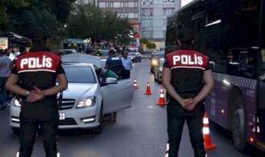 Anayasa Mahkemesi: Polislerin zorla üst araması yapması hak ihlali