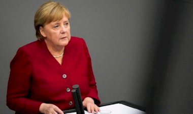 Merkel'den Kabil saldırısına kınama: “Güvenlik ve özgürlük isteyen insanlara alçakça bir saldırı”