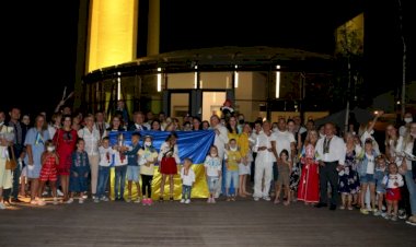 Ukrayna Bayrak Günü, Türkiye'de coşkuyla kutlandı