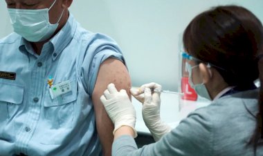 2 People Die in Japan After Moderna Shots From Tainted Batch