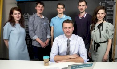 Силовики начали приходить к людям из базы данных ФБК и в регионах РФ