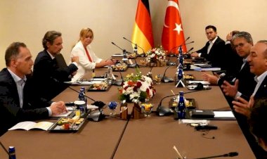 Maas: Türkiye'ye müteşekkiriz