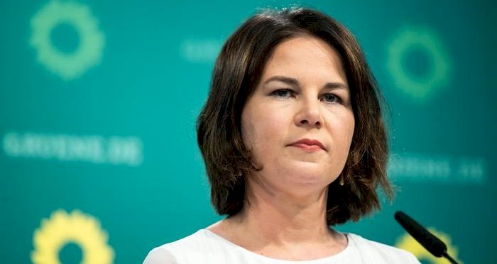 Baerbock: Türkiye'den göç müfredata dahil edilmeli