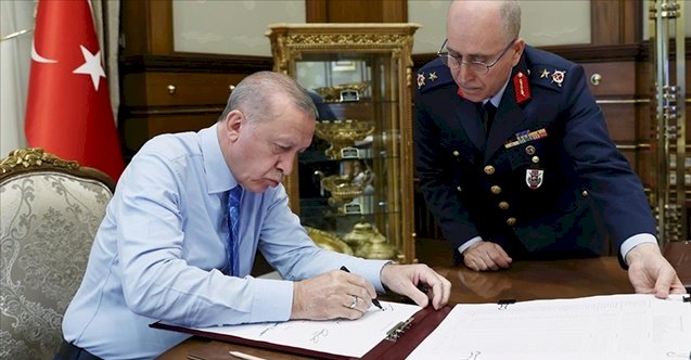 Astsubaylıktan tümgeneralliğe yükseldi
