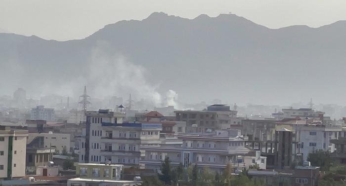 ABD Kabil’de intihar saldırganlarını vurdu