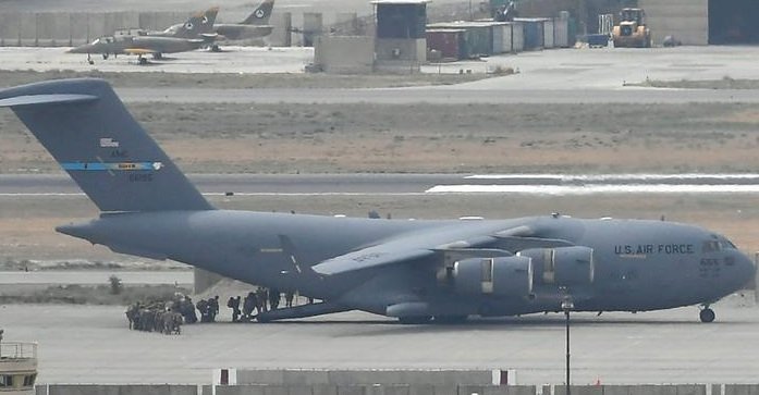 ABD askerleri Afganistan'dan çekildi