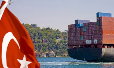 9 Eylül, Türk milletinin kurtuluşu ve bağımsızlığını elde edişinin simgesidir