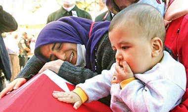 Babaya son dokunuş