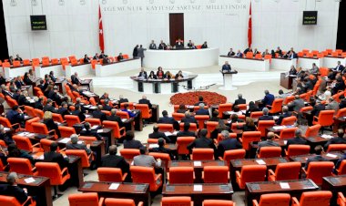 Milletvekilleri ve milletvekili aday adayları için tanıtım yazılımının özellikleri