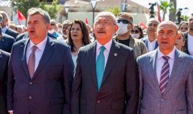 Kılıçdaroğlu'nun katılımıyla  Cumhuriyet Meydanı’na görkemli açılış! 