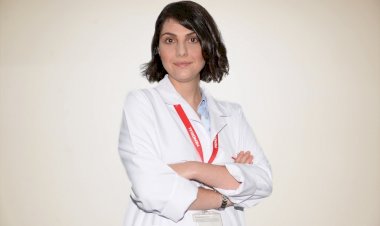 ANNE ADAYININ DİŞ SAĞLIĞI BEBEĞİN GELİŞİMİNİ DE ETKİLİYOR