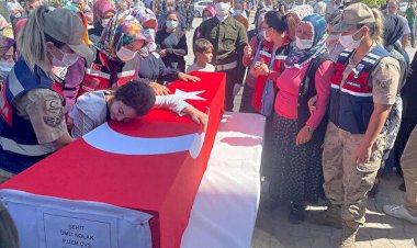 Şehit Piyade Uzman Çavuş Ümit Solak Muş'ta toprağa verildi