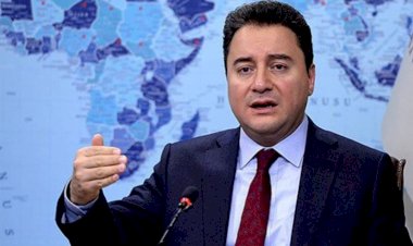 Babacan: "Her gün hukukun hiçe sayıldığı bir ülkede ekonomiyi düzeltemezsiniz.”