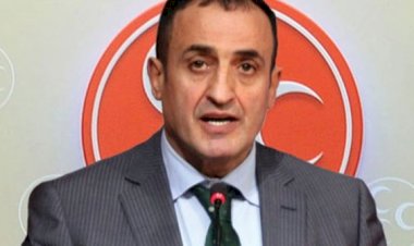 Atila Kaya MHP’yi tam anlamıyla topa tuttu