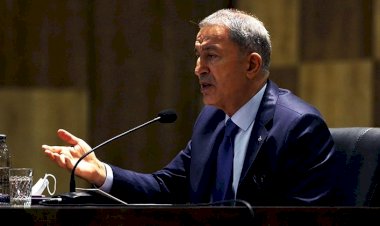 Bakan Akar'dan ABD'ye tepki: Esefle görüyoruz; YPG, PKK'nın kendisidir