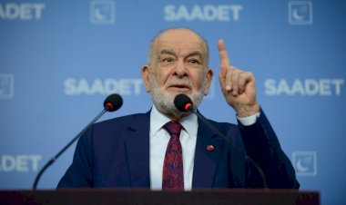 Karamollaoğlu'ndan hükümete dış politika tepkisi: Türkiye'ye ağır bedeller ödetiyorlar