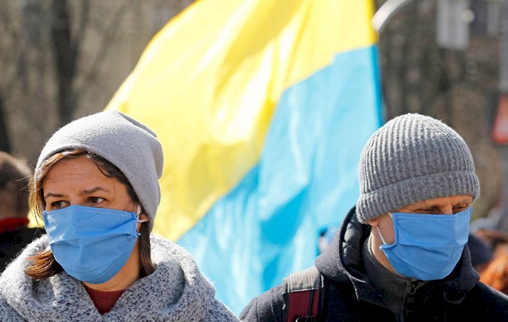 Ukrayna'da koronavirüs vaka sayısı yeniden 3 bini geçti