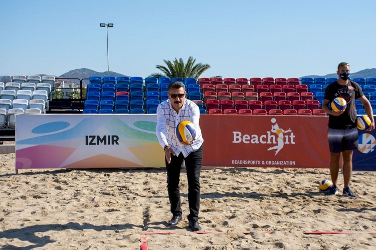 Dikili'de Plaj Voleybolu Heyecanı Yaşanacak