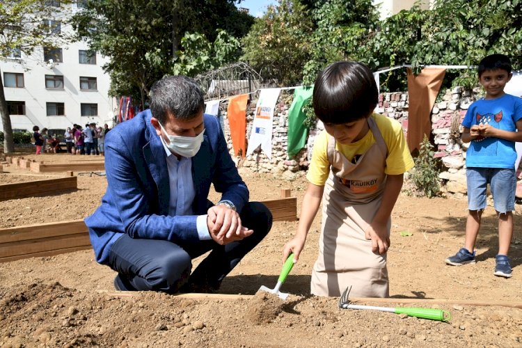 KADIKÖY BOSTANLARINA İLK TOHUMLAR ATILDI
