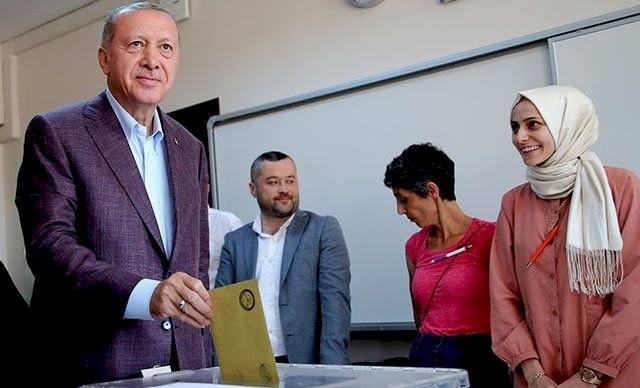 Seçim startı verildi