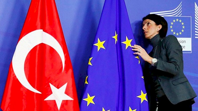 Murat Yetkin: Avrupa Birliği ile ilişkilerde tuhaf şeyler oluyor