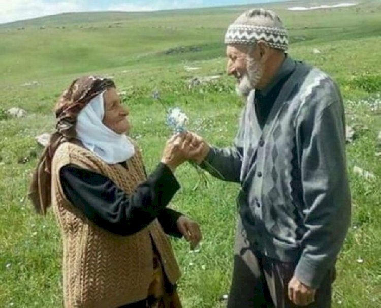 Anadolu Sevgisi Şiiri - Abdurrahim Karakoç