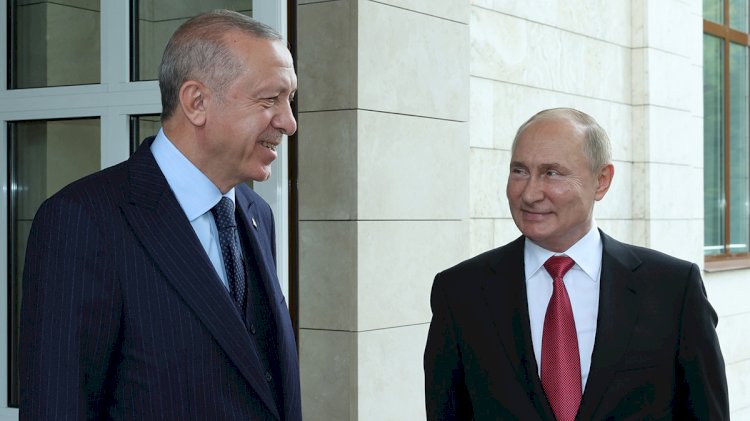 Putin’den Cumhurbaşkanı Erdoğan'a Sputnik V aşı önerisi