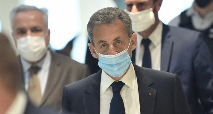 Fransa'da Sarkozy'ye ikinci mahkumiyet