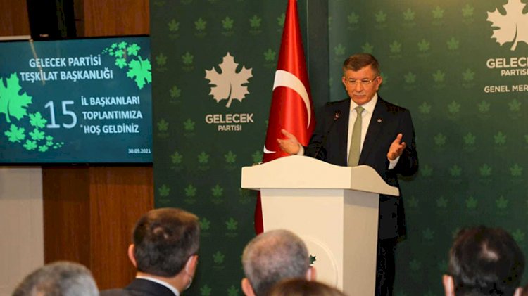 Davutoğlu'dan Erdoğan'a Soçi tepkisi: Ya bakanlarına güvenmiyor ya da ehliyetlerine inanmıyor