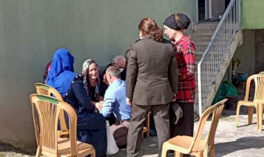 Şehit Tayfun Özköse'nin Samsun'daki ailesine şehadet haberi verildi