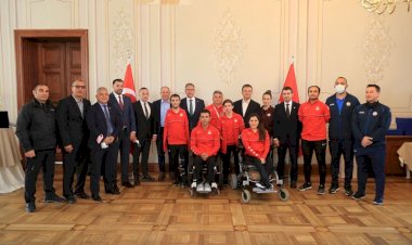 İMAMOĞLU: OLİMPİZM RUHUNU TABANA YAYMALIYIZ