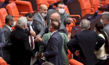 MHP’li ve HDP’li milletvekilleri birbirine girdi