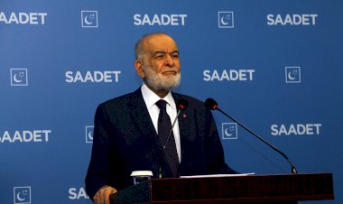 Karamollaoğlu: Saraylarda oturanlar, biraz sarayın keyfine kapılır