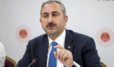 Adalet Bakanı Gül: Yargı asla el uzatılacak bir yer değildir