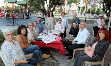 Üretici Kadınlar Özgür Kafede Buluştu