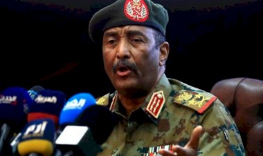 Sudan'da darbecilerin lideri: Ordu iç savaşı önlemek için yönetime el koydu, Başbakan Hamduk'u evimde tutuyorum