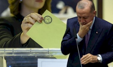 Son anket: İttifaklar başa baş; 3 parti barajı aşıyor