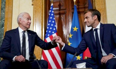 Biden'dan Macron'a: "Yaptığımız Zarif Değildi"