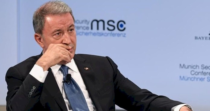 Akar'dan Fransa ve Yunanistan'a: Bu işler sizi aşar