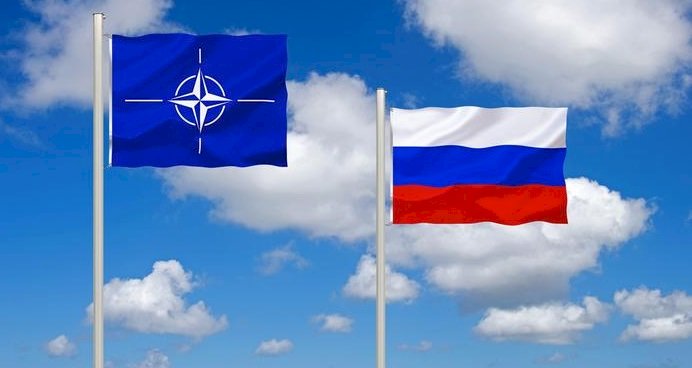 Rusya NATO ile köprüleri attı