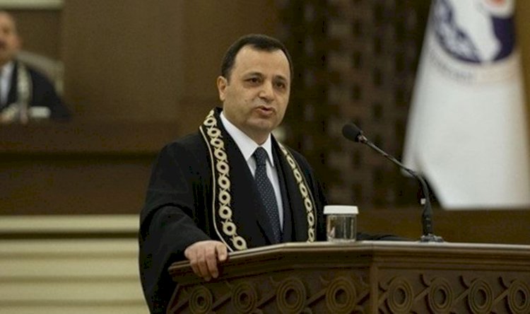Mehmet Ocaktan Akıl ve özgürlük yoksa üniversite de yok