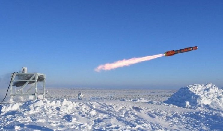 Ukrayna, Rusya’yı İngiltere yapımı füzelerle tehdit etti