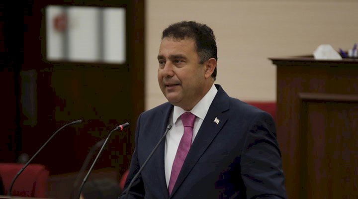 Kuzey Kıbrıs’ta kaos hâkim